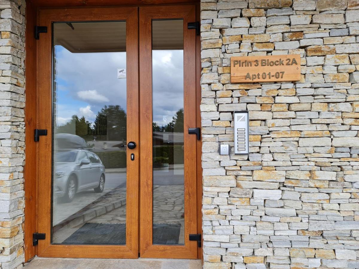 Pirin Golf Apartment Home With Private Garden Bansko Eksteriør bilde