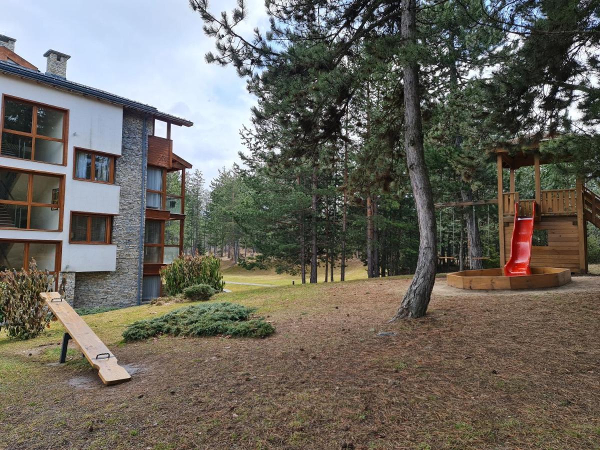 Pirin Golf Apartment Home With Private Garden Bansko Eksteriør bilde