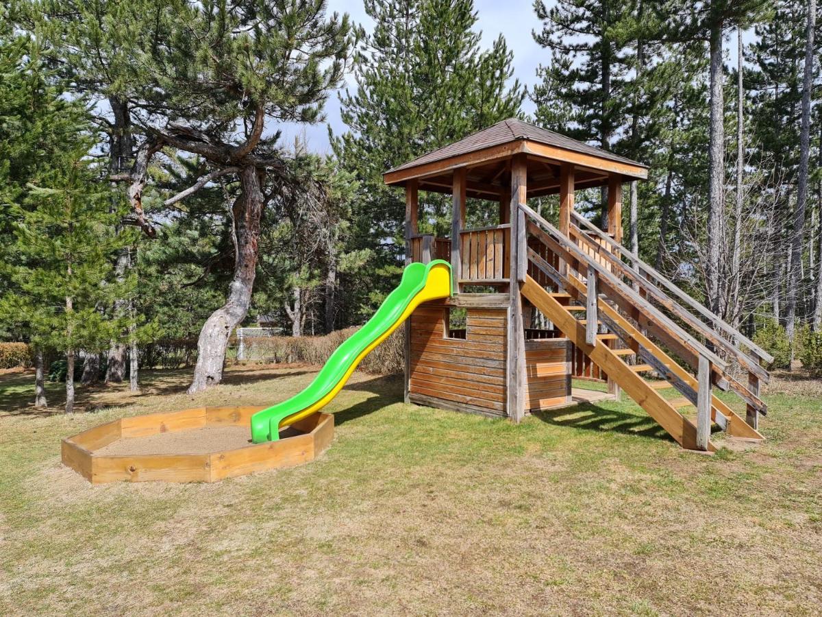 Pirin Golf Apartment Home With Private Garden Bansko Eksteriør bilde